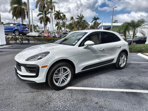 White 2024 Porsche Macan Macan