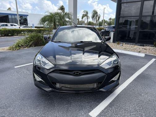 Caspian Black 2014 Hyundai Genesis Coupe 2.0T R-Spec