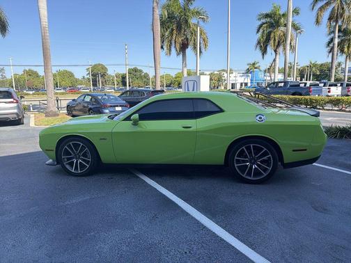 Sublime Metallic Clearcoat 2023 Dodge Challenger R/T