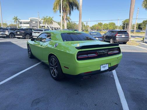 Sublime Metallic Clearcoat 2023 Dodge Challenger R/T