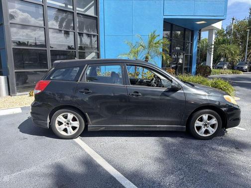 Black 2004 Toyota Matrix XR