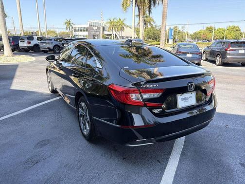 Crystal Black Pearl 2020 Honda Accord EX 1.5T