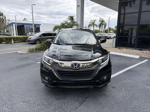 Crystal Black Pearl 2022 Honda HR-V EX-L