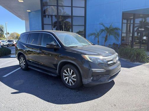 Crystal Black Pearl 2019 Honda Pilot EX-L