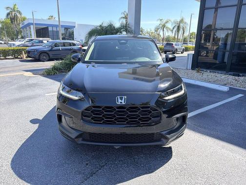 Crystal Black Pearl 2023 Honda HR-V LX