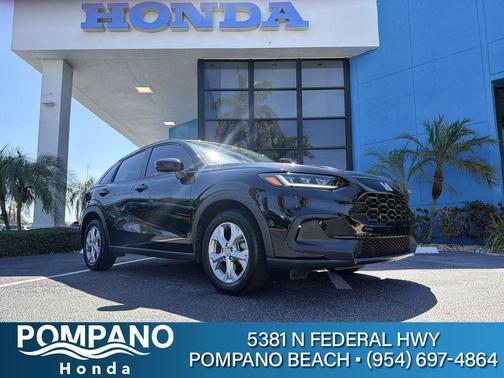 Crystal Black Pearl 2023 Honda HR-V LX
