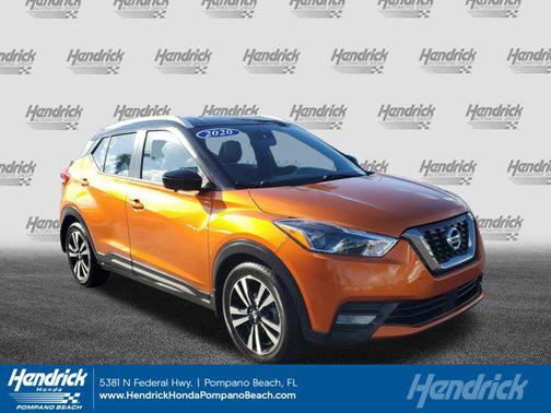 Monarch Orange/Super Black 2020 Nissan Kicks SR