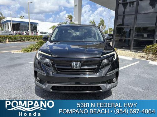Crystal Black Pearl 2022 Honda Pilot AWD Special Edition