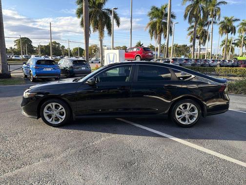 Crystal Black Pearl 2023 Honda Accord LX 1.5T