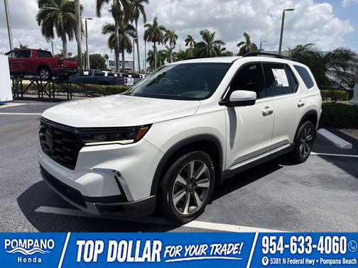 Platinum White Pearl 2023 Honda Pilot AWD Elite