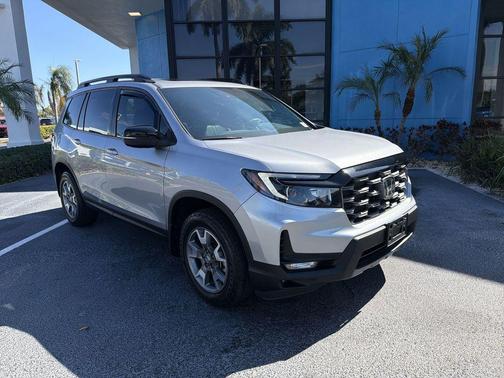 Lunar Silver Metallic 2023 Honda Passport AWD TrailSport