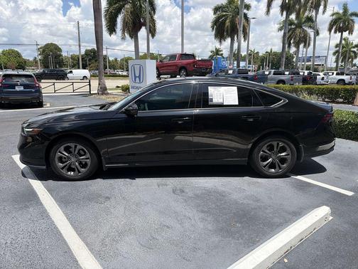 Crystal Black Pearl 2023 Honda Accord EX