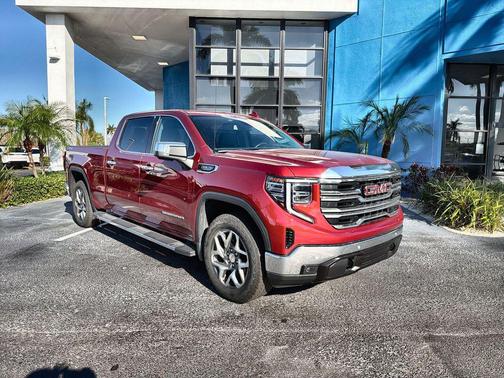 Volcanic Red Tintcoat 2023 GMC Sierra 1500 SLT
