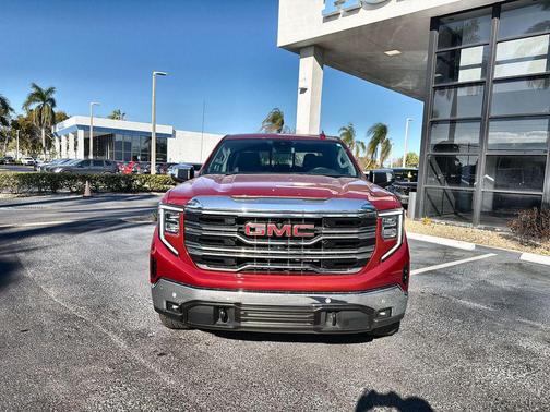 Volcanic Red Tintcoat 2023 GMC Sierra 1500 SLT