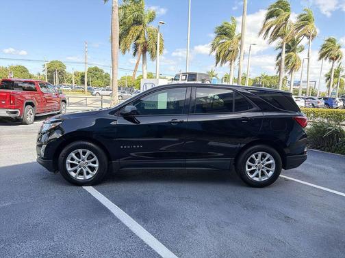 Mosaic Black Metallic 2018 Chevrolet Equinox LS