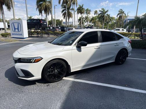 Platinum White Pearl 2024 Honda Civic Sport