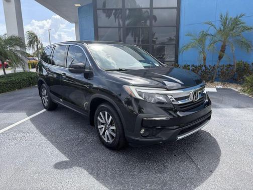 Crystal Black Pearl 2022 Honda Pilot 2WD EX-L