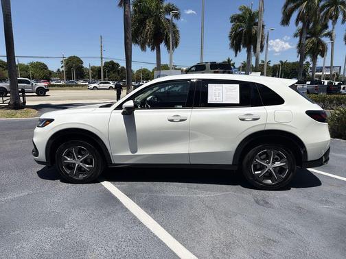 Platinum White Pearl 2025 Honda HR-V EX-L