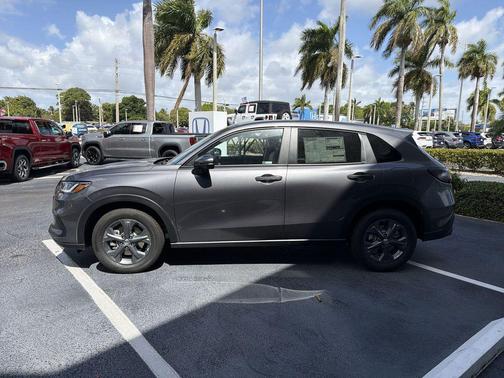 Modern Steel Metallic 2026 Honda HR-V LX