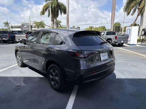 Modern Steel Metallic 2026 Honda HR-V LX