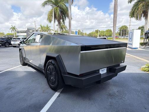 Ultra-Hard Stainless Steel 2025 Tesla Cybertruck All-Wheel Drive