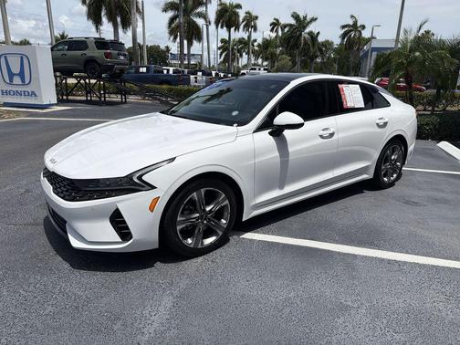 Glacial White Pearl 2023 Kia K5 EX