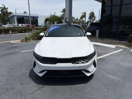 Glacial White Pearl 2023 Kia K5 EX