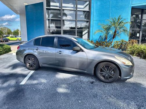 Graphite Shadow 2013 INFINITI G37 Journey