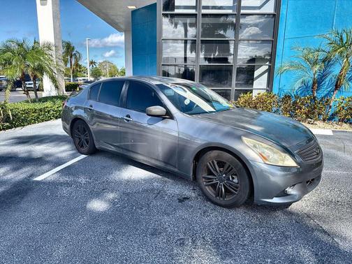 Graphite Shadow 2013 INFINITI G37 Journey