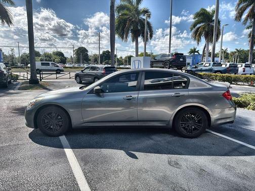 Graphite Shadow 2013 INFINITI G37 Journey