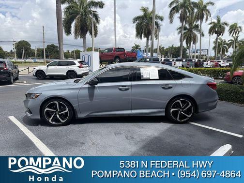 Sonic Gray Pearl 2022 Honda Accord Hybrid Sport