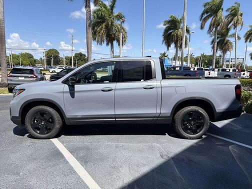 Sonic Gray Pearl 2026 Honda Ridgeline Black