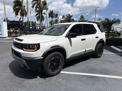 Platinum White Pearl 2026 Honda Passport