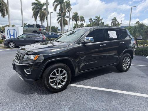 Brilliant Black Crystal Pearlcoat 2016 Jeep Grand Cherokee Limited