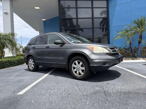 Urban Titanium Metallic 2011 Honda CR-V SE
