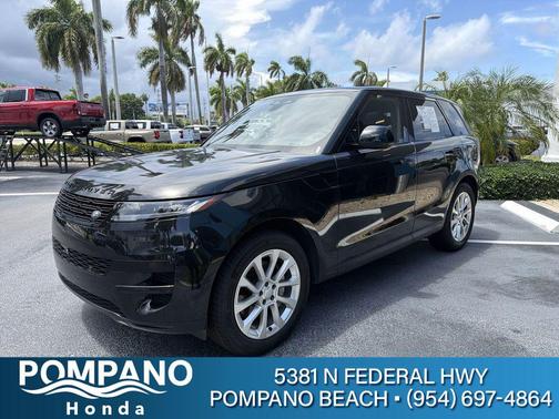White 2025 Land Rover Range Rover Sport SE