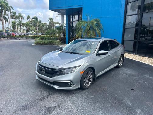 Lunar Silver Metallic 2021 Honda Civic EX-L