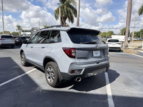 Sonic Gray Pearl 2023 Honda Passport AWD TrailSport
