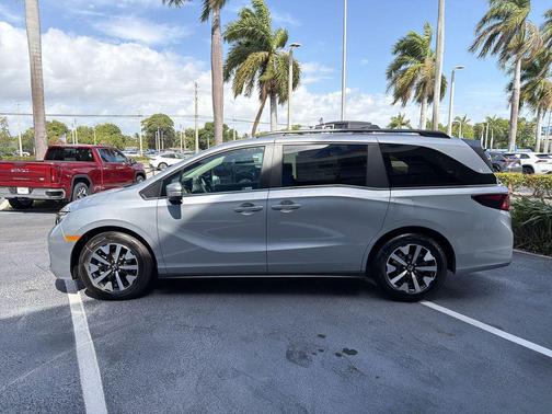 Solar Silver Metallic 2026 Honda Odyssey EX-L