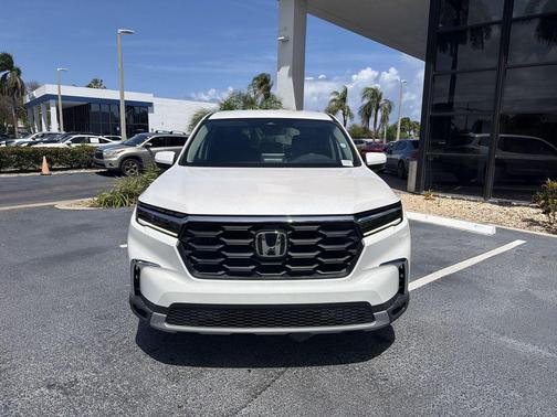 Platinum White Pearl 2024 Honda Pilot EX-L
