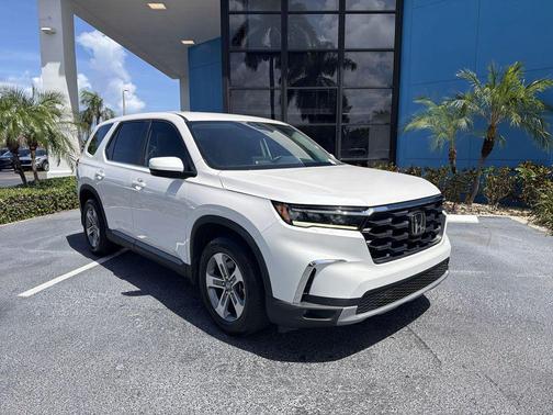 Platinum White Pearl 2024 Honda Pilot EX-L