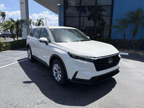 Platinum White Pearl 2026 Honda CR-V LX 2WD