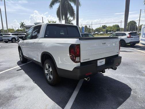 Platinum White Pearl 2026 Honda Ridgeline RTL