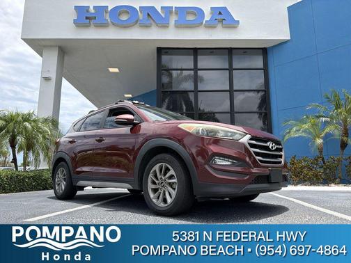 Ruby Wine 2017 Hyundai TUCSON SE Plus