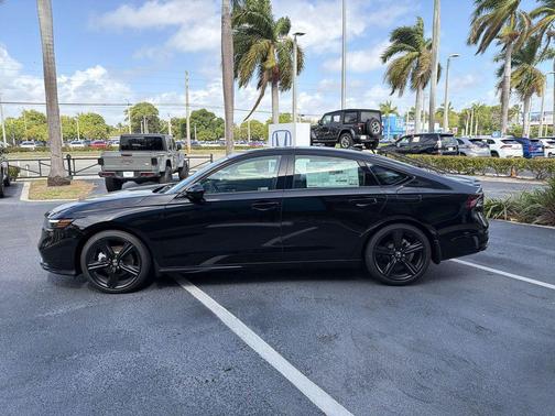 Crystal Black Pearl 2026 Honda Accord Hybrid Sport