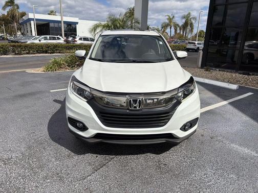 Platinum White Pearl 2022 Honda HR-V EX
