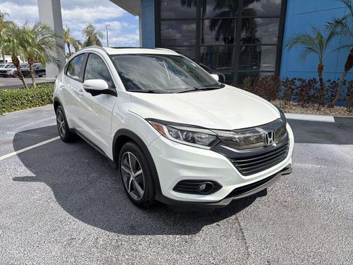 Platinum White Pearl 2022 Honda HR-V EX