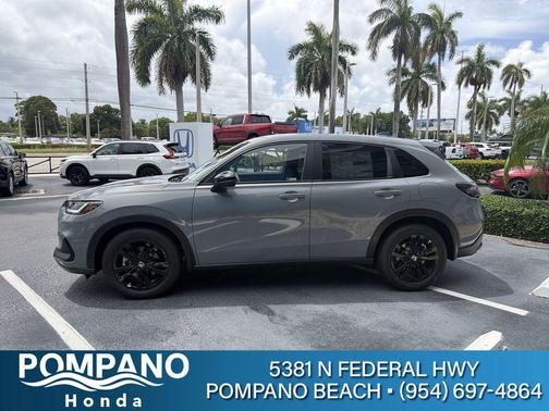 Urban Gray Pearl 2027 Honda HR-V Sport AWD