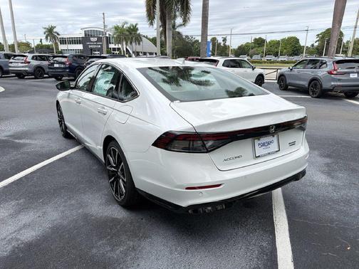 Platinum White Pearl 2026 Honda Accord Hybrid Touring