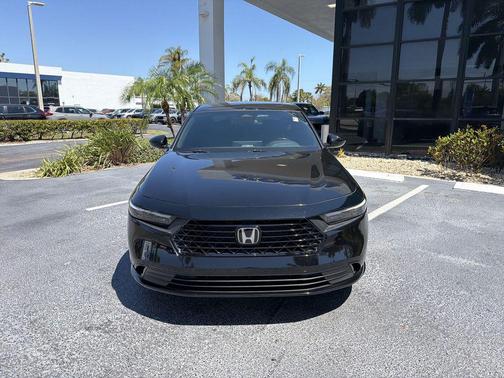 Crystal Black Pearl 2025 Honda Accord Hybrid Sport-L